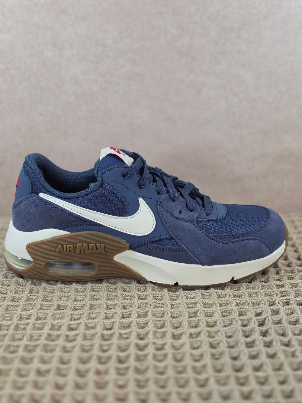 Nike Air Max Excee Women’s 8.5 (Men’s 7) Thunder Blue Pale Ivory – BNIB